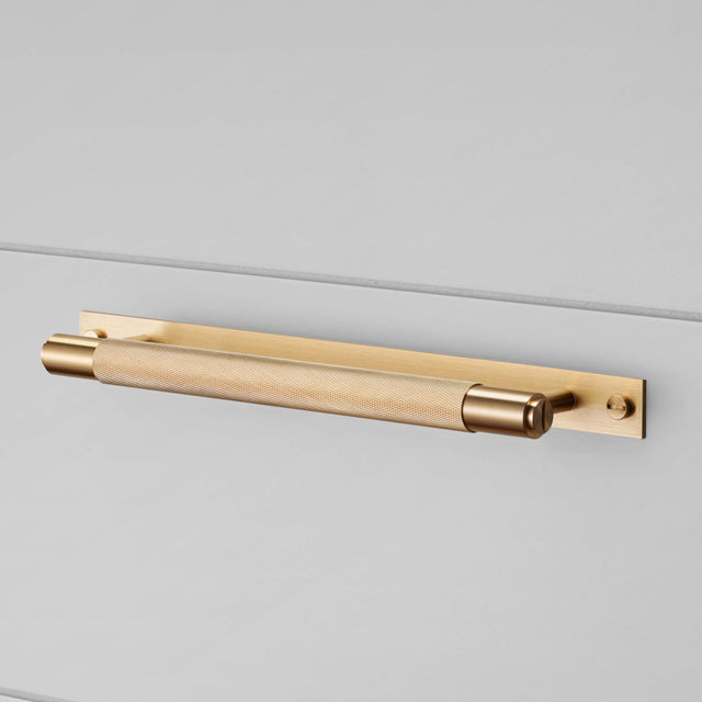 Möbel Cross-Knurl Plate Buster + Punch