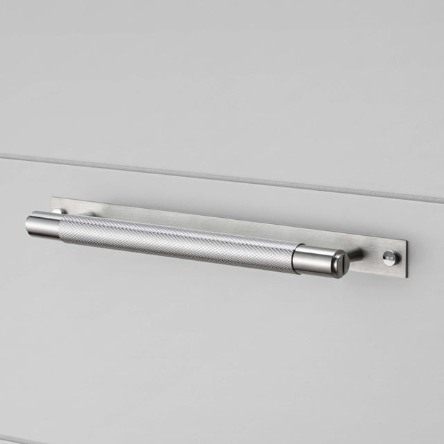 Möbel Cross-Knurl Plate Buster + Punch