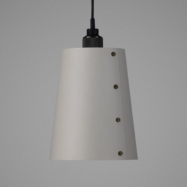 Pendel Hooked Large 1.0 Nude Buster + Punch London