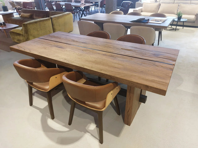 Berlin Oak table