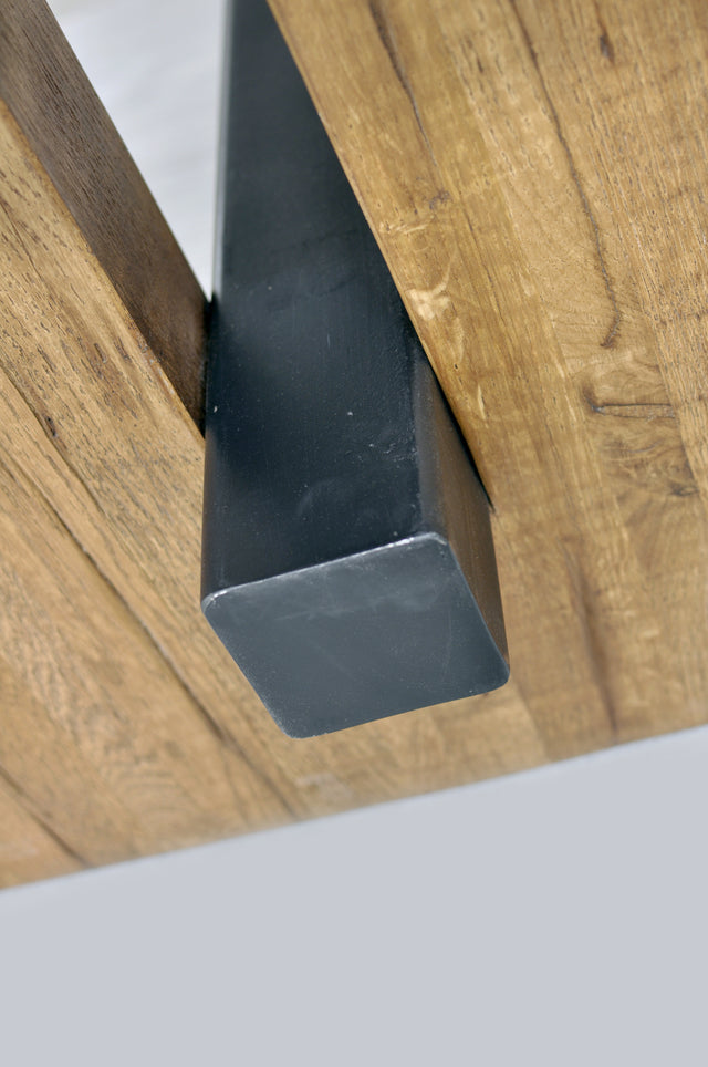 Berlin Oak table