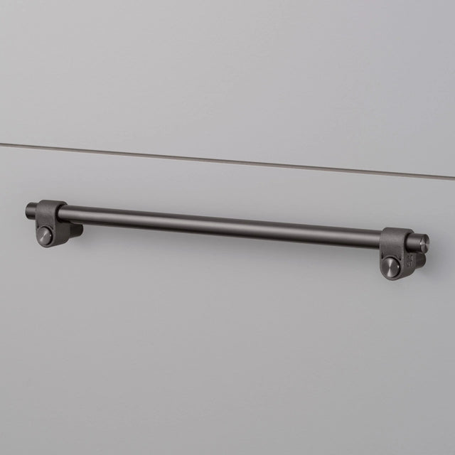 Möbelgriff Cast Pull Bar - Buster + Punch
