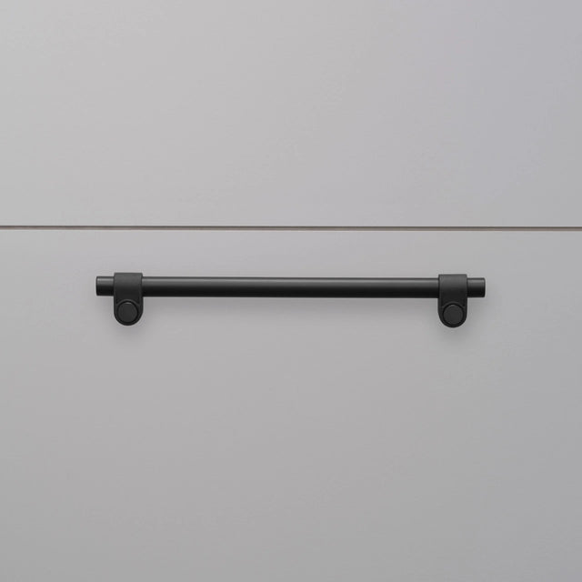 Möbelgriff Cast Pull Bar - Buster + Punch