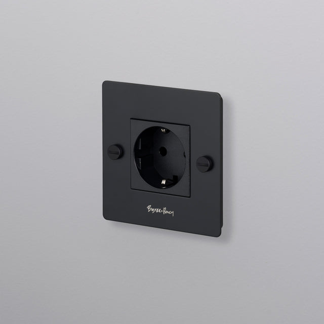 Schuko socket 1G Type F Buster + Punch