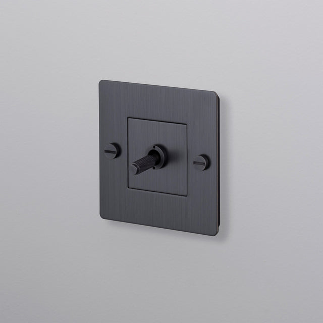 1G Retractable Switch with 1 Buster + Punch Switch