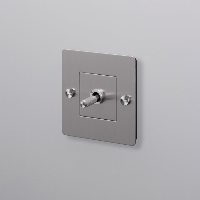 1G Retractable Switch with 1 Buster + Punch Switch