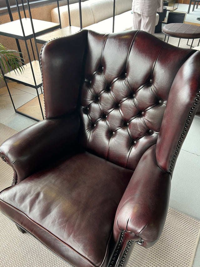 Chesterfield XL armchair 83 W x 72 D x 112 H