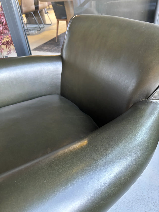 Armchair Sono 70 W x 60 D x 80 H