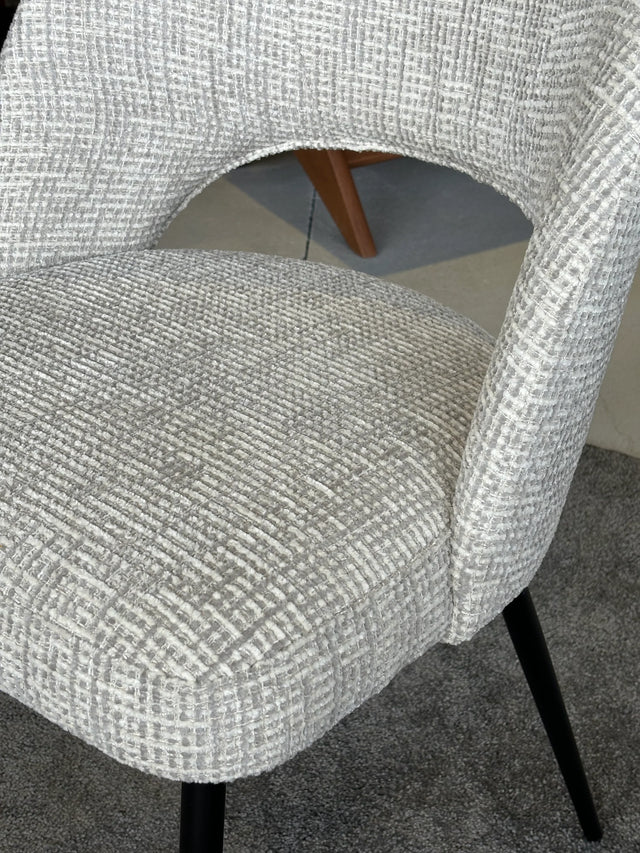 Scaun Dex cu Picioare Metalice 53 W x 53 D x 84 H