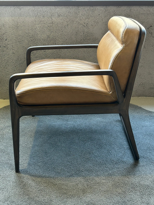 Armchair Sin 71 W x 73 D x 79 H