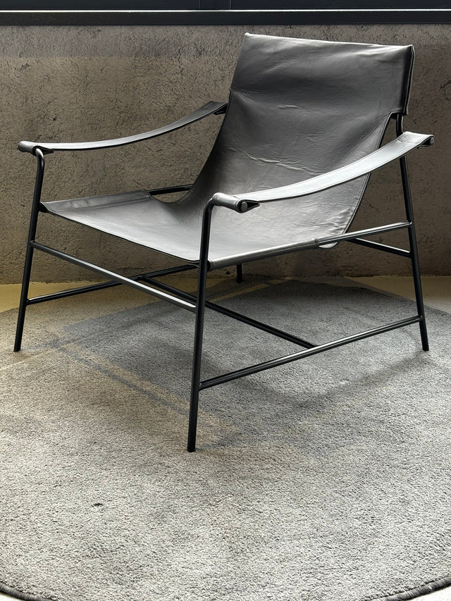 Iron armchair 84W x 82D x 80H