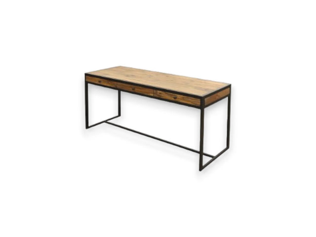 Le Mans desk 150 W x 60 D x 75 H