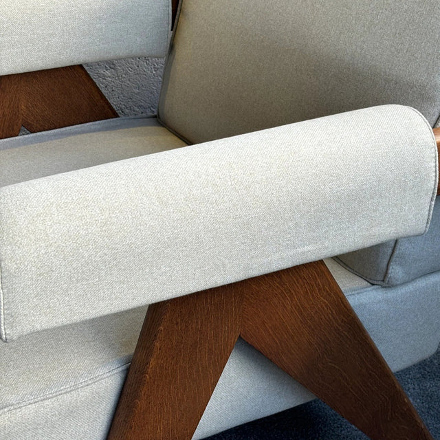 Hardy armchair