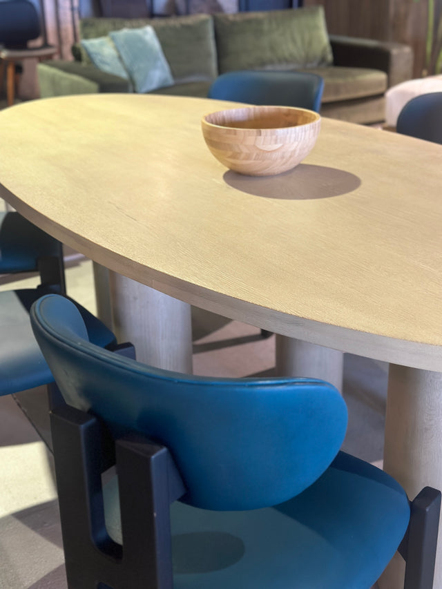 Oak Laur table