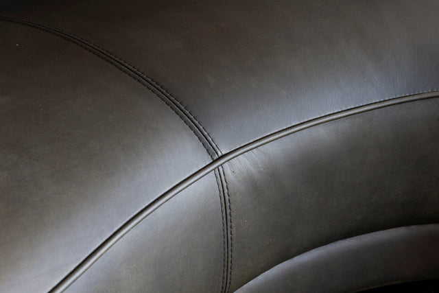 Sara Curbat sofa