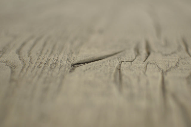 Sputnik Eichenholztisch