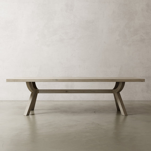 Wishbone Oak table