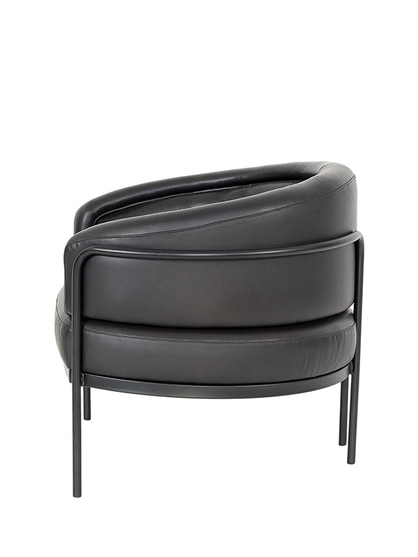 Amelié armchair 86 W x 71 D x 69 H