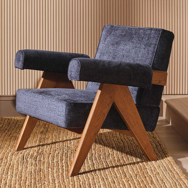 Hardy armchair
