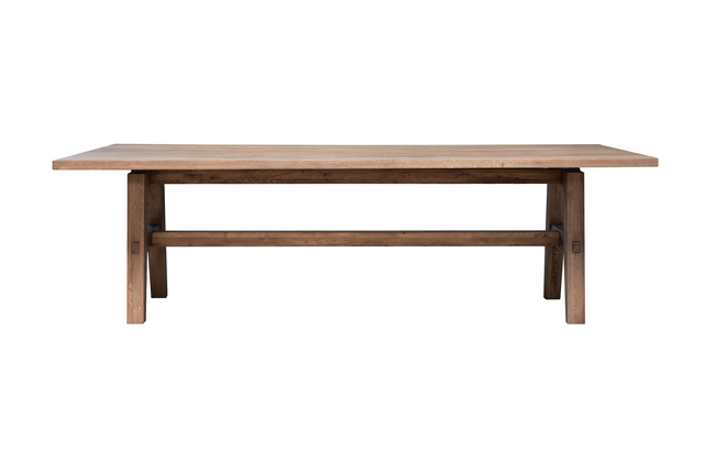 Everton Oak table