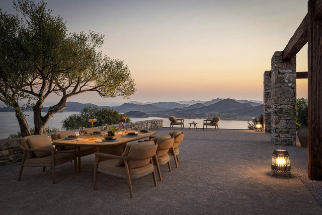 Fotolii lounge Manutti Yico la masă Ogado low dining – dining relaxat de exterior