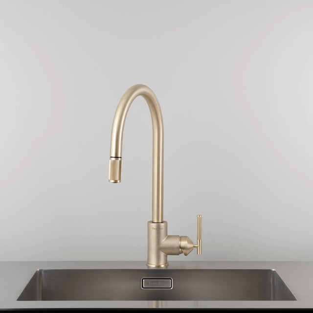 Baterie de bucătărie cu duș extractibil / Linear Knurl