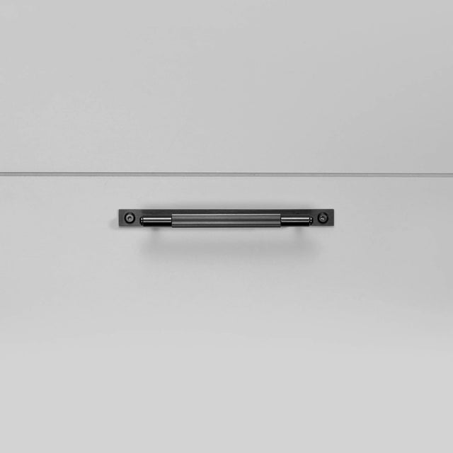 Mâner mobilier Buster + Punch Pull Bar / Plate / Linear – 150 mm